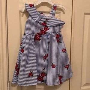 Toddlers dress, size 3T, NWT